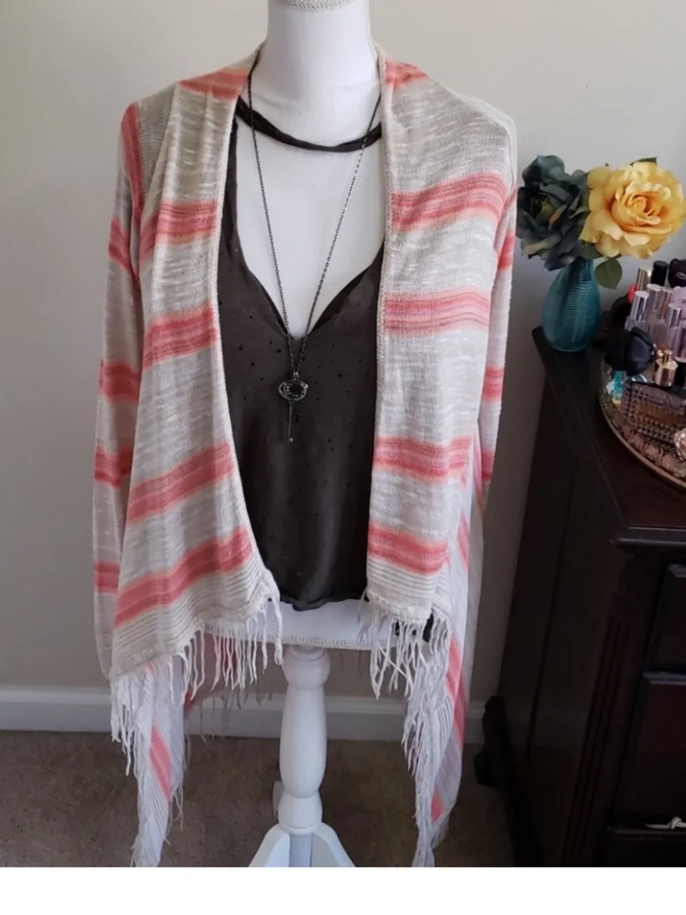 Open-Front Fringe Cardigan Sweater - Coral & Cream